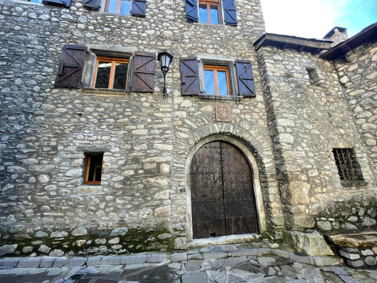 A04 - Apartamento Foc - Casa Mingot - Villmor Anciles Bagian luar foto