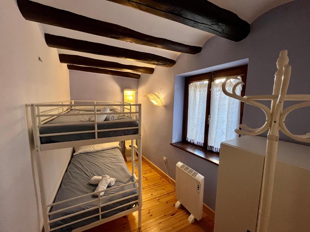 A04 - Apartamento Foc - Casa Mingot - Villmor Anciles Bagian luar foto